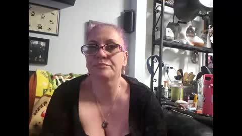 Snapshot of tjxxx69 chatting on 04-09-26, 05:07 Tj online show from 04-09-26, 05:07