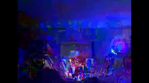 Snapshot of tkthedj chatting on 01-12-25, 01:42 TK online show from 01-12-25, 01:42