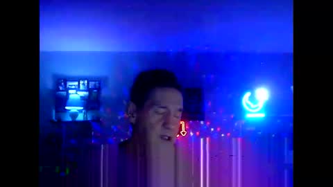 Snapshot of tkthedj chatting on 02-11-25, 01:10 TK online show from 02-11-25, 01:10