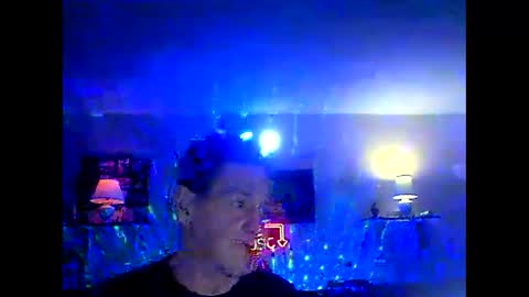 Snapshot of tkthedj chatting on 03-11-25, 01:59 TK online show from 03-11-25, 01:59