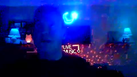 Snapshot of tkthedj chatting on 01-17-26, 08:01 TK online show from 01-17-26, 08:01