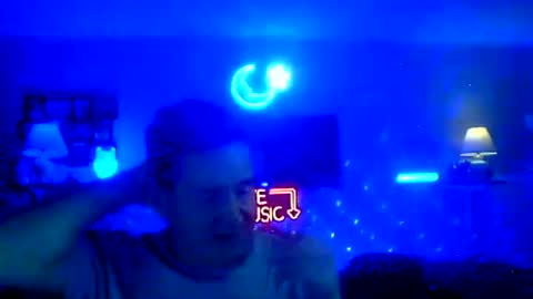 Snapshot of tkthedj chatting on 03-10-26, 10:48 TK online show from 03-10-26, 10:48