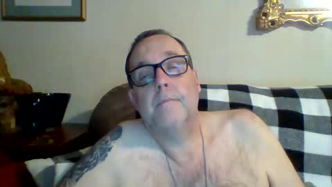 Vols online show from 02-23-25, 02:29