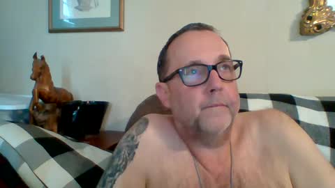 Vols online show from 02-25-25, 10:18