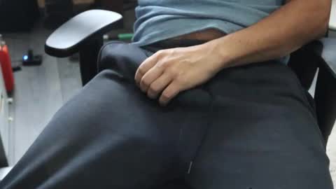 toarte online show from 10-18-25, 01:23