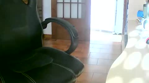 Snapshot of tobikoyuzu chatting on 12-07-24, 03:30 Tobiko online show from 12-07-24, 03:30