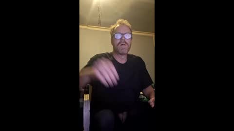 todd25697 online show from 01-11-26, 02:27