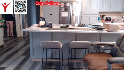 Snapshot of toddbator chatting on 04-05-26, 02:14 Todd Bator online show from 04-05-26, 02:14