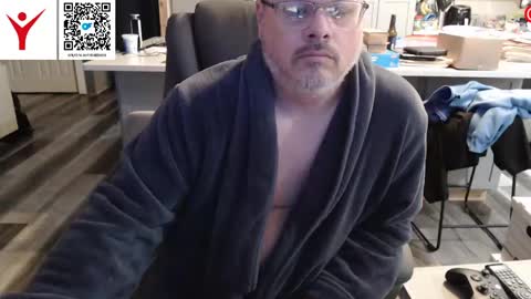 Snapshot of toddbator chatting on 04-12-26, 12:54 Todd Bator online show from 04-12-26, 12:54