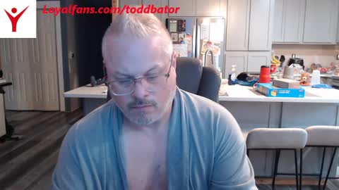 Snapshot of toddbator chatting on 05-24-26, 12:54 Todd Bator online show from 05-24-26, 12:54
