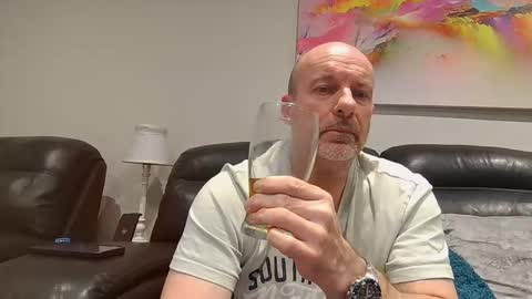 Snapshot of toerag69 chatting on 05-02-26, 06:24 toerag69 online show from 05-02-26, 06:24