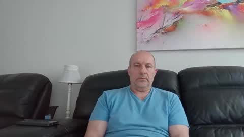 Snapshot of toerag69 chatting on 05-31-26, 01:18 toerag69 online show from 05-31-26, 01:18