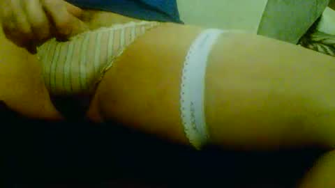 Snapshot of toesex4fun chatting on 05-28-26, 11:51 Love2sucNylonToes online show from 05-28-26, 11:51