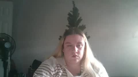 tokerqueen28 online show from 12-15-25, 10:58