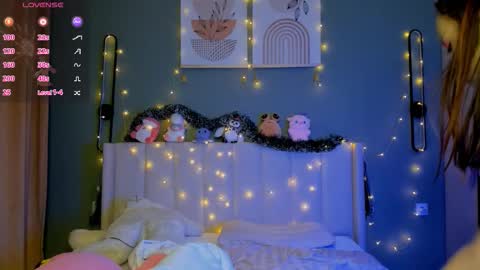 Toki online show from 12-15-25, 02:27