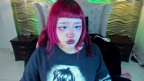 toky         online show from 02-02-25, 01:23