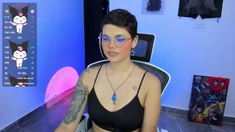 Snapshot of tokyo_uwu chatting on 11-07-25, 04:56 sofi 3 online show from 11-07-25, 04:56