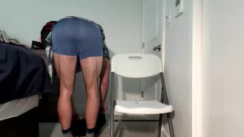 Snapshot of tokyodude12 chatting on 10-28-25, 07:27 The Beekeeper online show from 10-28-25, 07:27