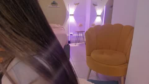 Tokyo  online show from 03-21-26, 04:06