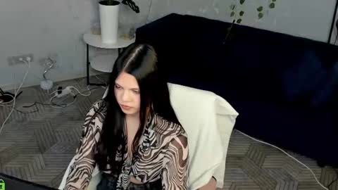 Snapshot of tokyozzero chatting on 06-15-26, 04:04 tokyozzero online show from 06-15-26, 04:04