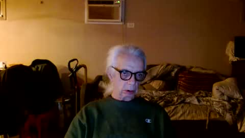 tom112292014 online show from 11-14-25, 04:22