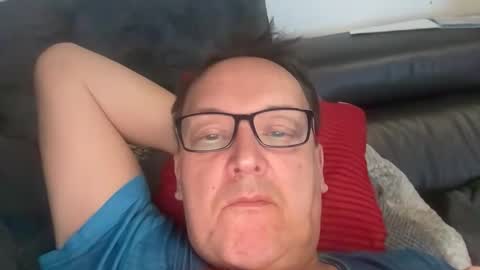 Tom online show from 02-15-26, 09:44