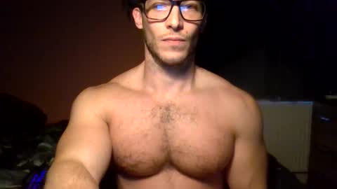 tom90ukx online show from 11-25-25, 03:56