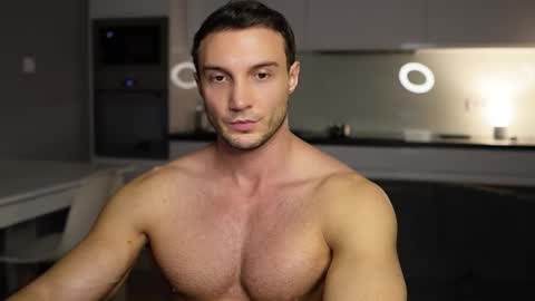 Tom online show from 12-20-25, 05:31