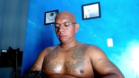 Tom Miller online show from 10-30-25, 02:57