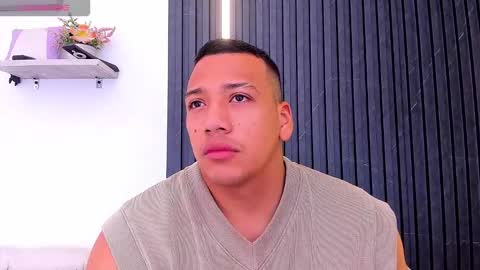 Tom muscle1 online show from 10-09-25, 11:52