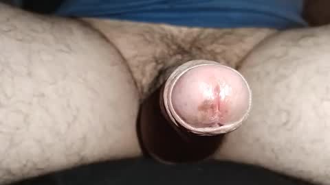 Snapshot of tomas_cum69 chatting on 12-18-25, 04:24 Tomas online show from 12-18-25, 04:24