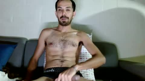 tomas gerauld. make me happy with 10000 tokens online show from 01-27-25, 02:42