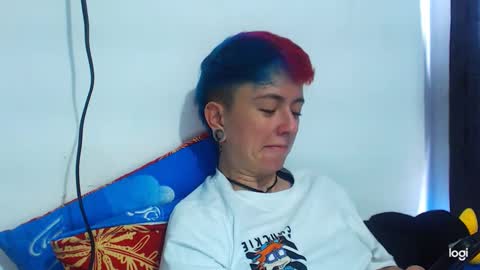 Blue online show from 12-18-24, 03:55