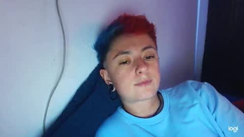 Blue online show from 12-23-24, 10:33