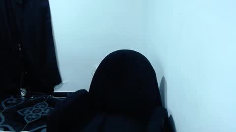 Snapshot of tomboygirl69 chatting on 12-18-25, 09:54 tomboygirl69 online show from 12-18-25, 09:54