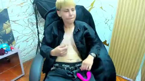 tomboygirl69 online show from 07-11-26, 01:30