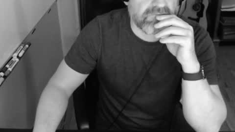 Snapshot of tombrockmoen2 chatting on 01-19-25, 05:58 tombrockmoen2 online show from 01-19-25, 05:58