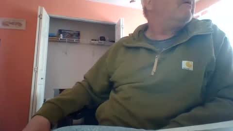 Snapshot of tomcat4848 chatting on 02-21-25, 05:31 tomcat4848 online show from 02-21-25, 05:31