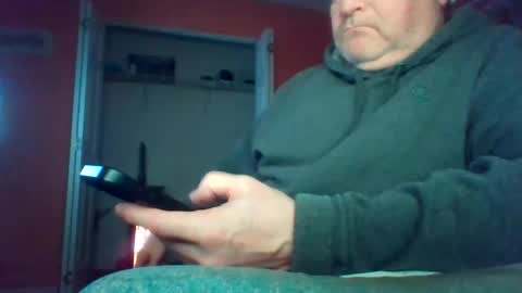 Snapshot of tomcat4848 chatting on 03-12-25, 11:54 tomcat4848 online show from 03-12-25, 11:54