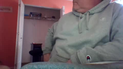 Snapshot of tomcat4848 chatting on 10-06-25, 03:20 tomcat4848 online show from 10-06-25, 03:20