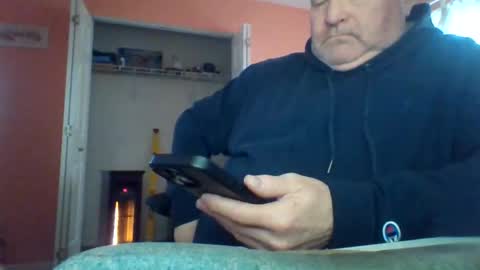 Snapshot of tomcat4848 chatting on 10-22-25, 04:51 tomcat4848 online show from 10-22-25, 04:51