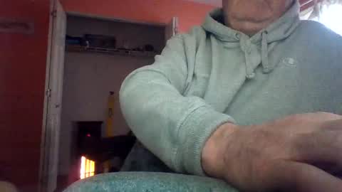 Snapshot of tomcat4848 chatting on 10-30-25, 05:02 tomcat4848 online show from 10-30-25, 05:02