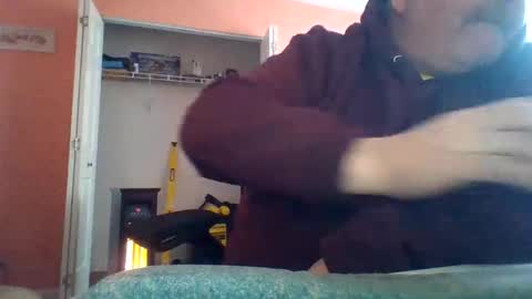 Snapshot of tomcat4848 chatting on 11-11-25, 04:18 tomcat4848 online show from 11-11-25, 04:18