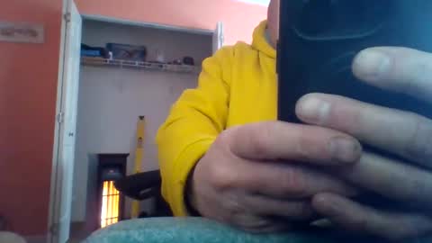 Snapshot of tomcat4848 chatting on 12-16-25, 04:34 tomcat4848 online show from 12-16-25, 04:34