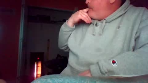 Snapshot of tomcat4848 chatting on 12-22-25, 12:51 tomcat4848 online show from 12-22-25, 12:51