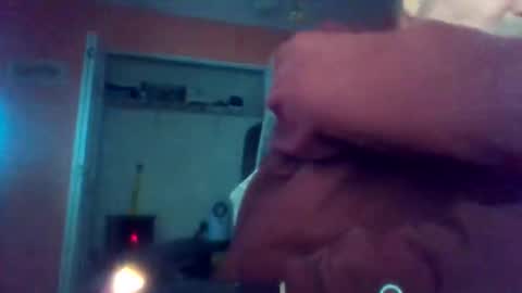 Snapshot of tomcat4848 chatting on 03-08-26, 02:37 tomcat4848 online show from 03-08-26, 02:37