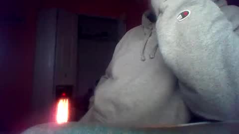 Snapshot of tomcat4848 chatting on 05-01-26, 01:10 tomcat4848 online show from 05-01-26, 01:10