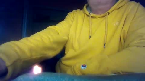 Snapshot of tomcat4848 chatting on 05-10-26, 01:33 tomcat4848 online show from 05-10-26, 01:33