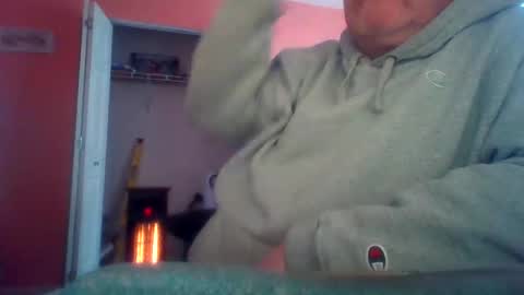 Snapshot of tomcat4848 chatting on 05-23-26, 03:27 tomcat4848 online show from 05-23-26, 03:27