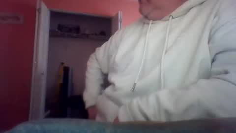 Snapshot of tomcat4848 chatting on 05-25-26, 09:32 tomcat4848 online show from 05-25-26, 09:32